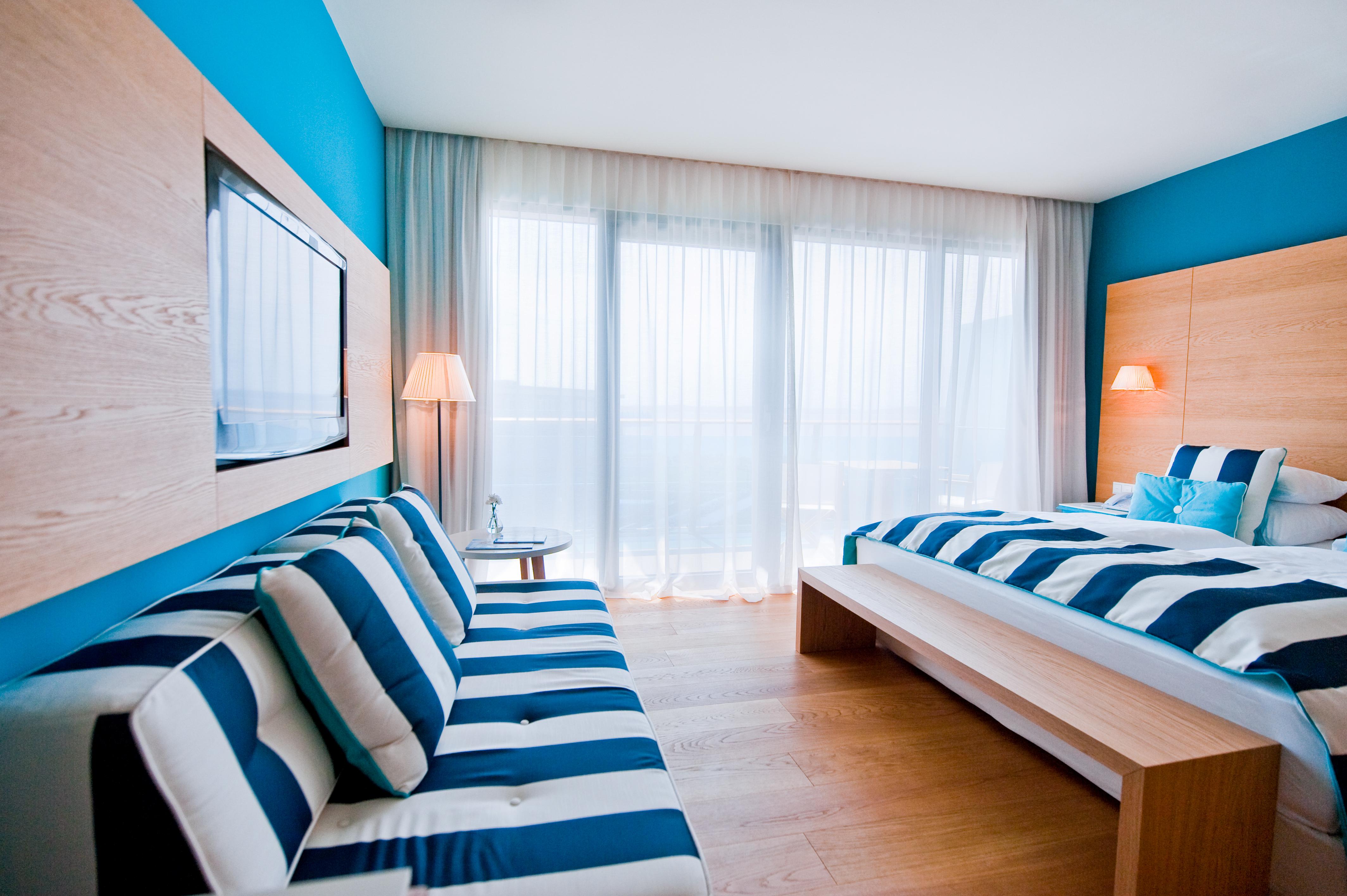 ファルケンステインナー ホテル&スパ ラデラ ペトルチャネ エクステリア 写真 A typical room at the hotel