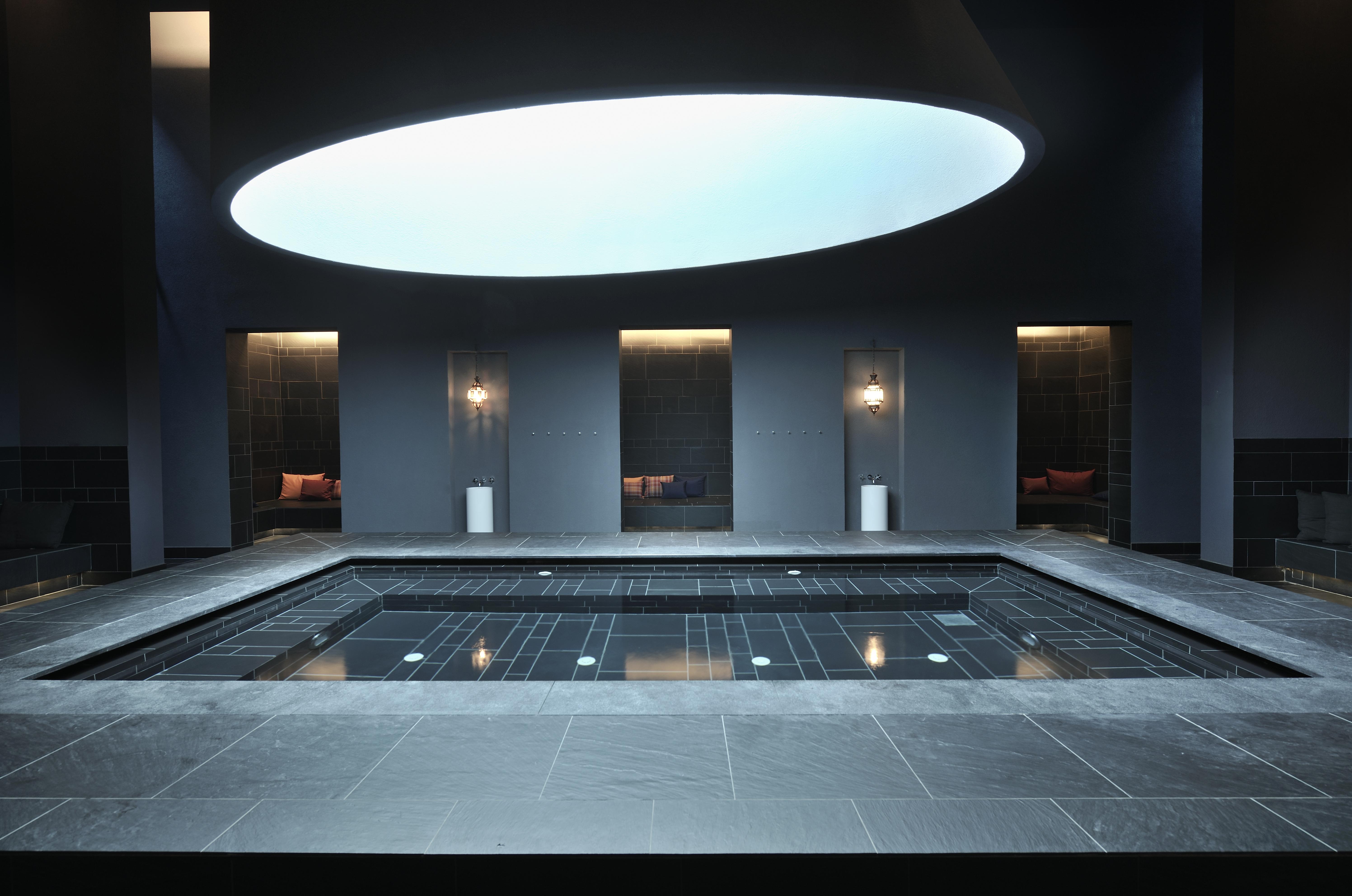 ファルケンステインナー ホテル&スパ ラデラ ペトルチャネ エクステリア 写真 The spa at The Standard, East Village